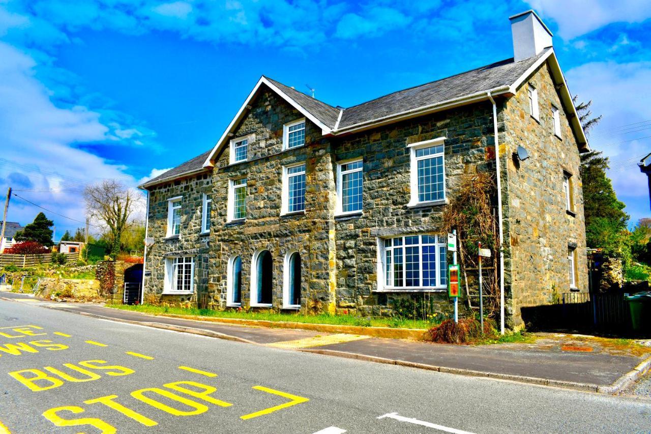 Spacious Garden Flat In Snowdonia National Park Brynkir 외부 사진